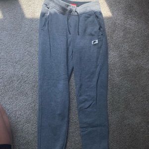Nike joggers